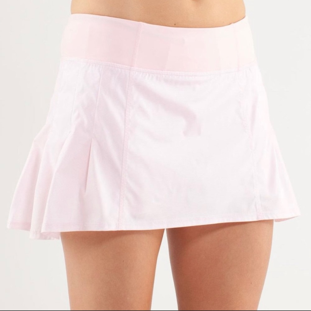 Lululemon Run In The Sun Skirt Stripe White Blush Quartz pink  sz 4